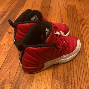 Air Jordan Gym Red / White 12 Retro Size 2y